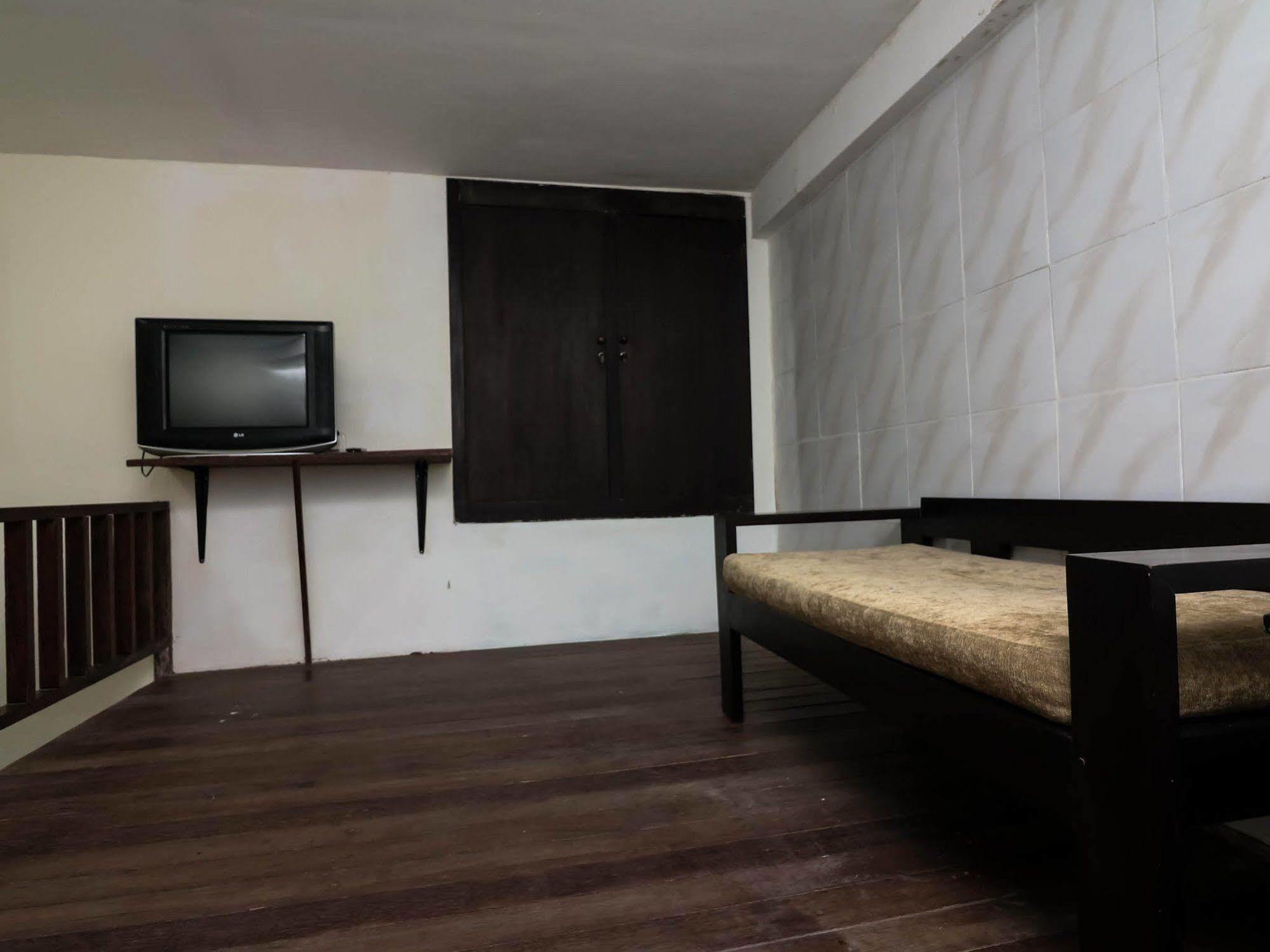 Super Oyo 91495 Hotel Indah Residence Denpasar  Ngoại thất bức ảnh